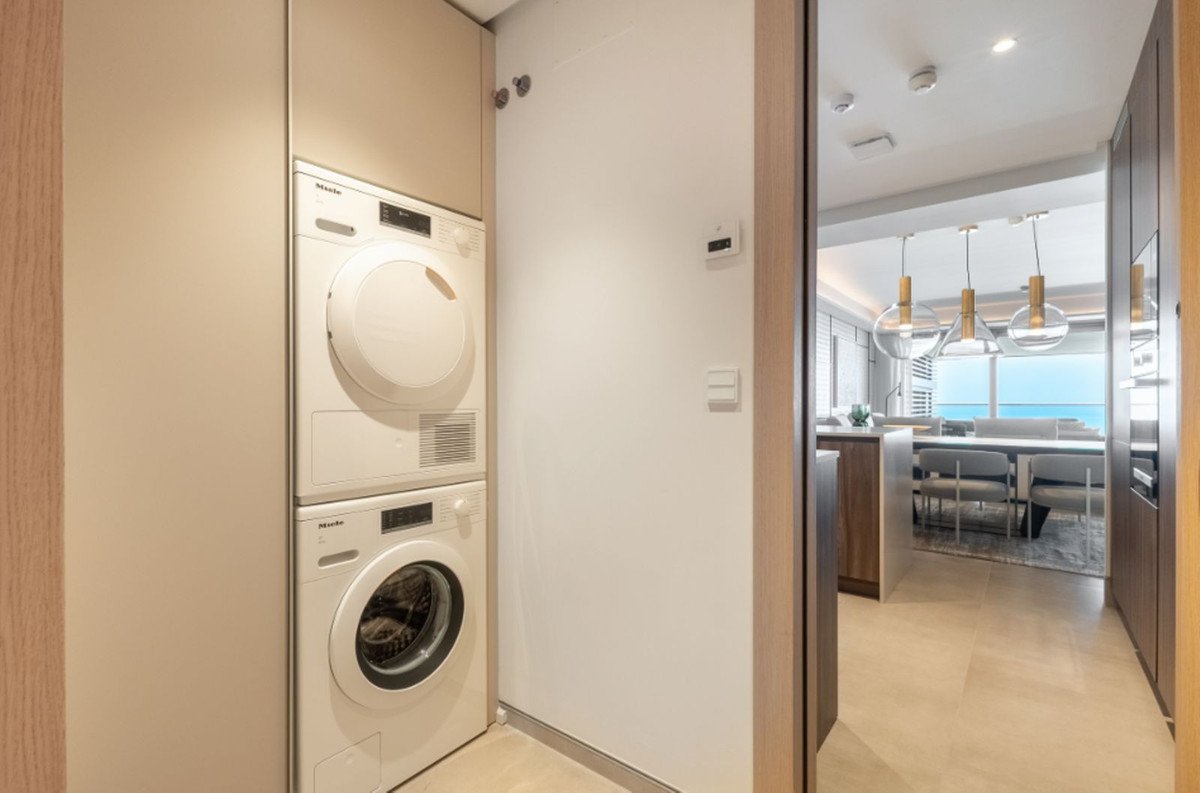 3 Bed Middle Floor Apartment in Málaga