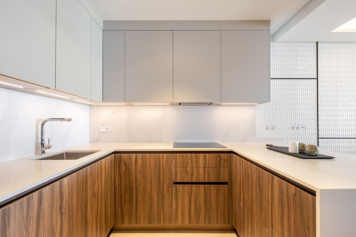 3 Bed Middle Floor Apartment in Málaga