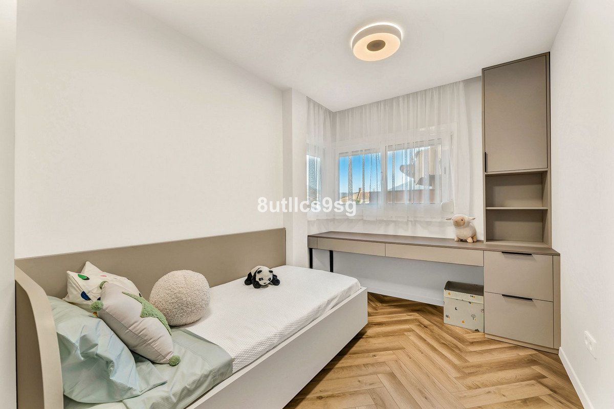 3 Bed Ground Floor Apartment in Nueva Andalucía