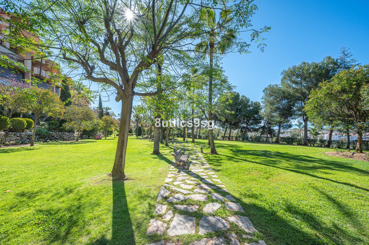 3 Bed Ground Floor Apartment in Nueva Andalucía