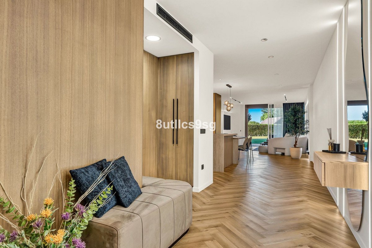 3 Bed Ground Floor Apartment in Nueva Andalucía