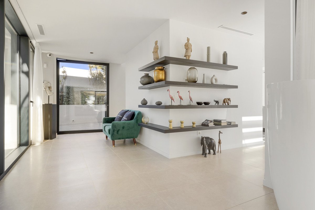 5 Bed Detached Villa in Benahavís