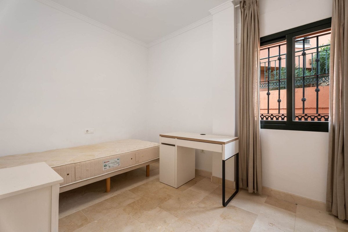3 Bed Ground Floor Apartment in Elviria