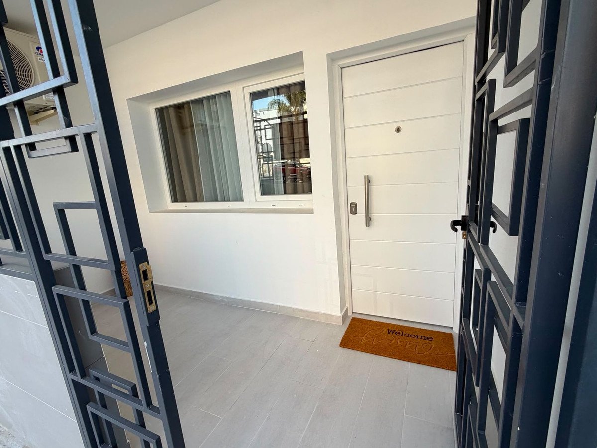 2 Bed Ground Floor Apartment in Torremolinos