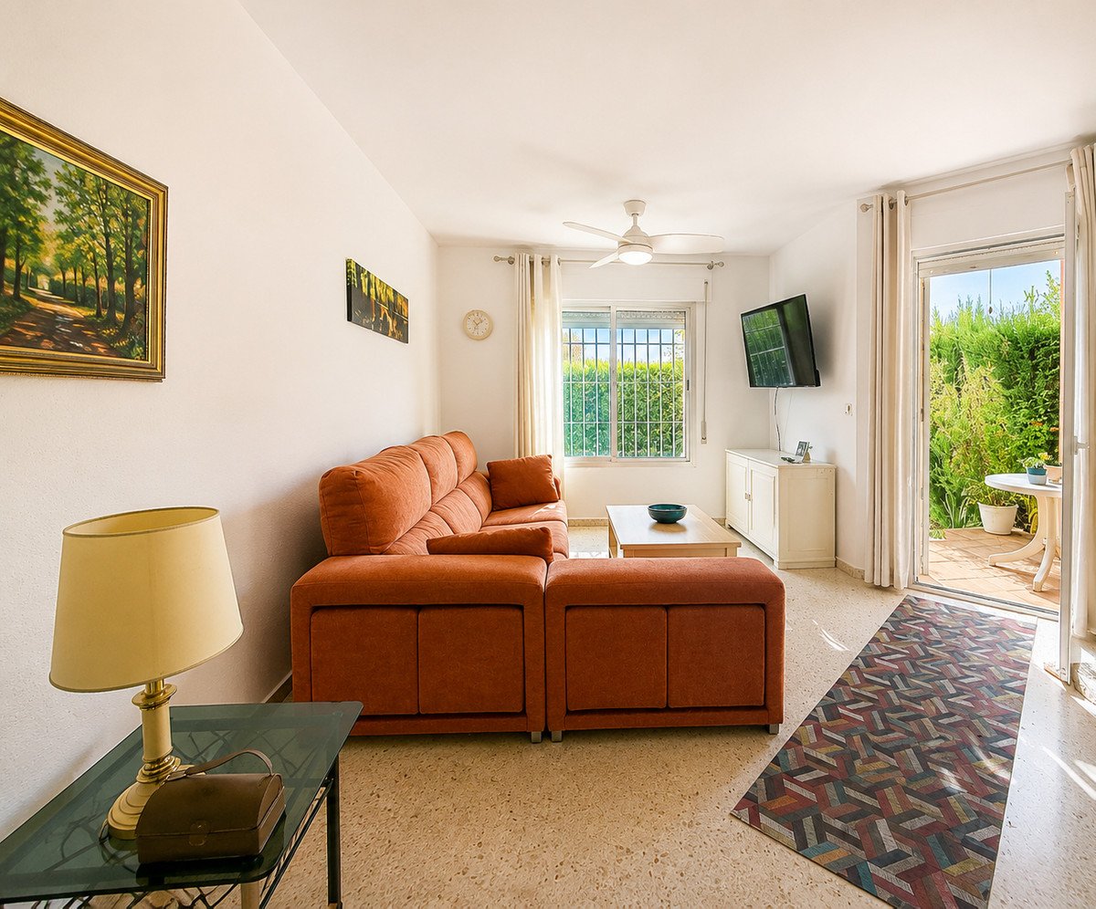 3 Bed Townhouse in Diana Park