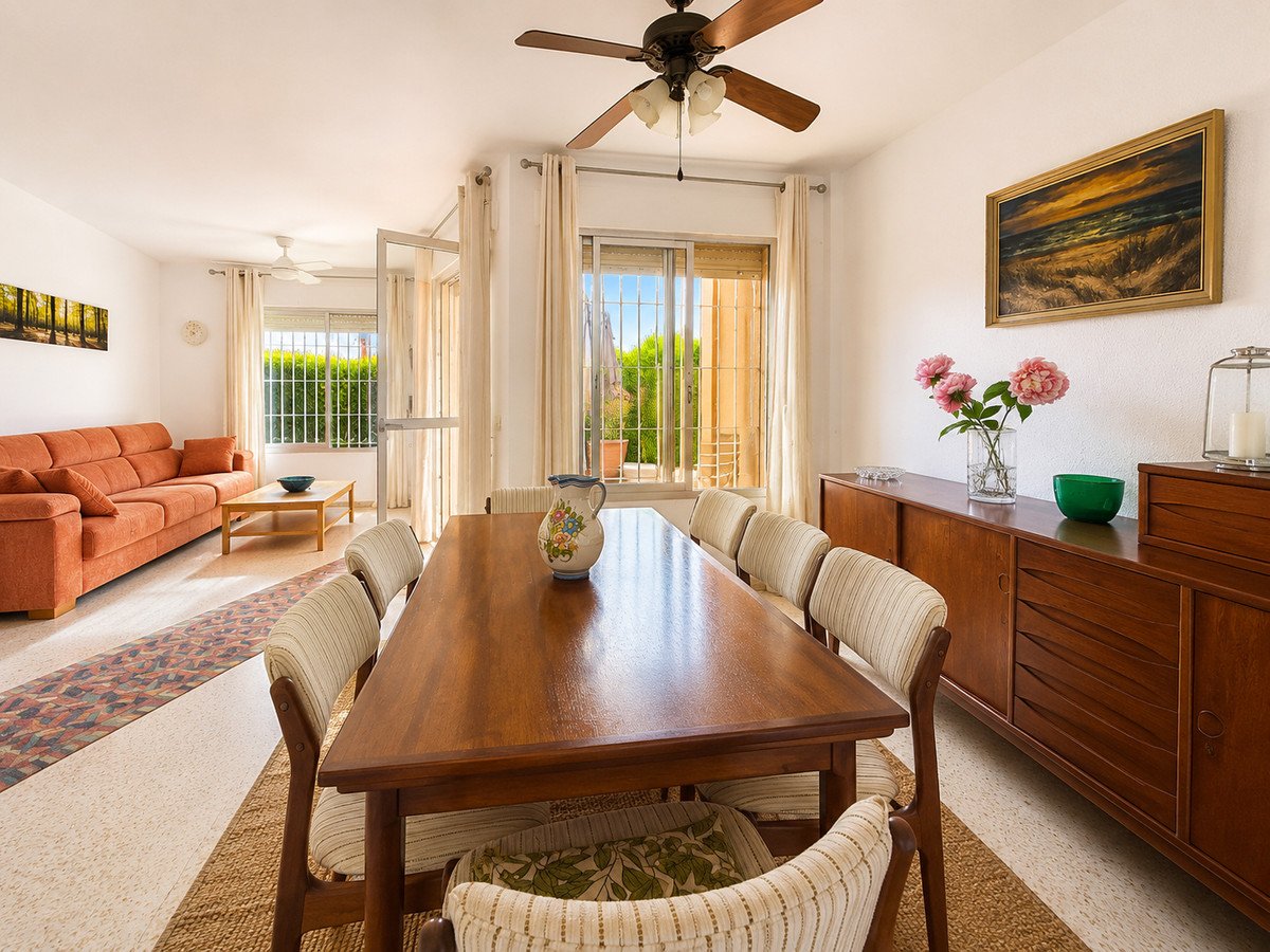 3 Bed Townhouse in Diana Park