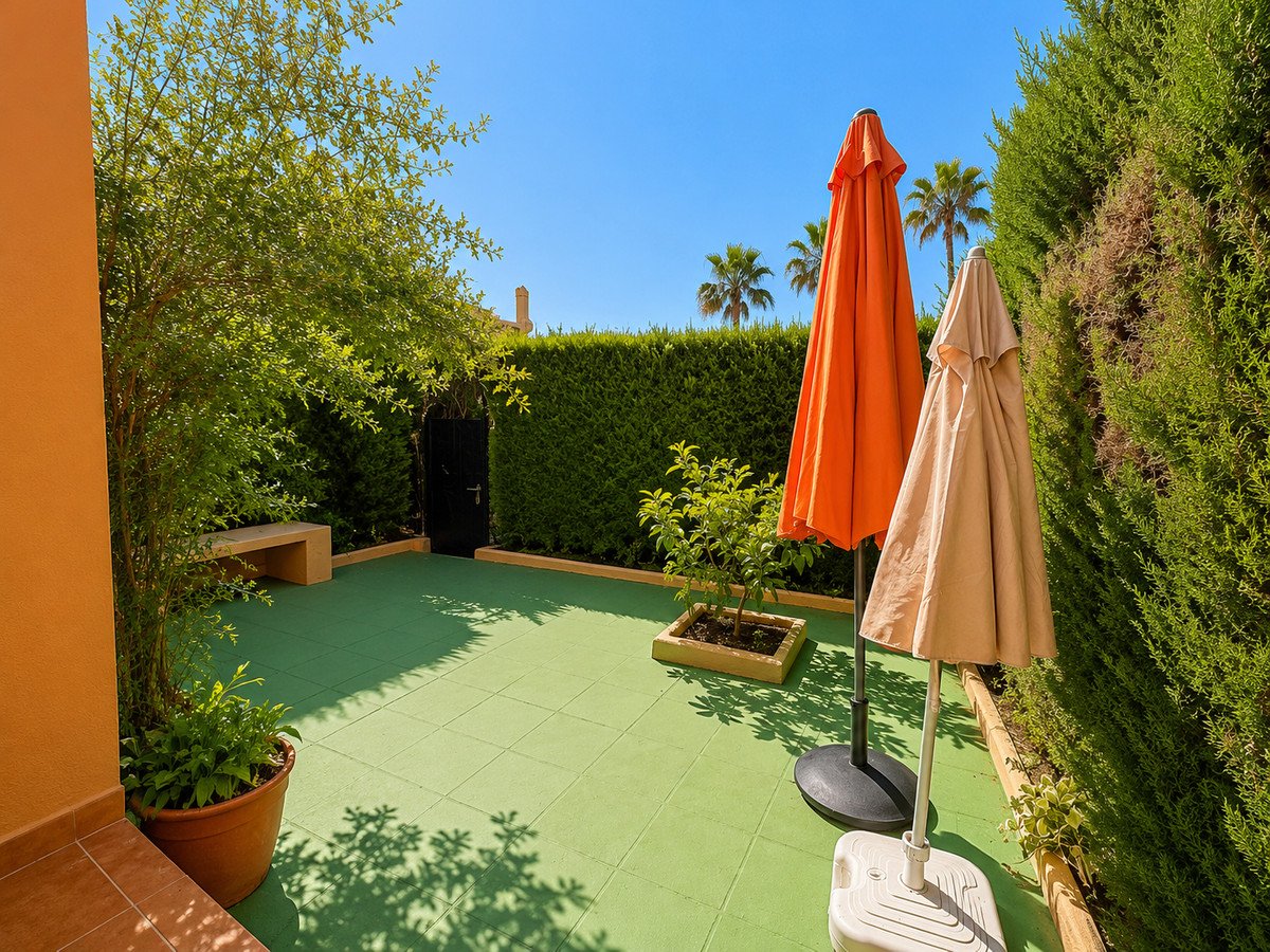 3 Bed Townhouse in Diana Park