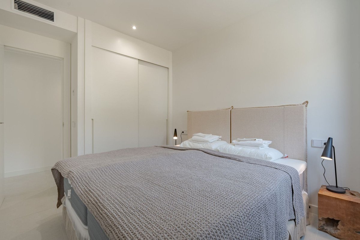 3 Bed Middle Floor Apartment in Fuengirola