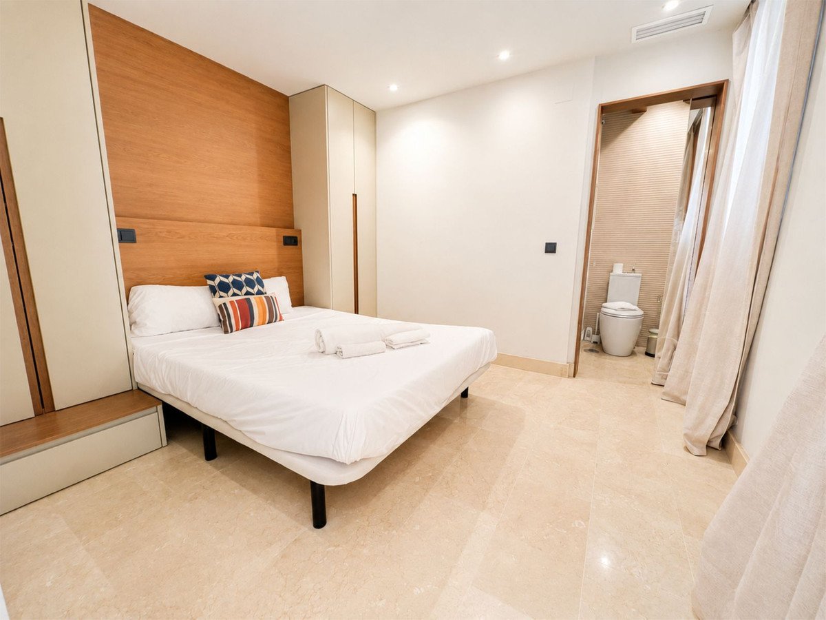 2 Bed Ground Floor Apartment in Los Monteros
