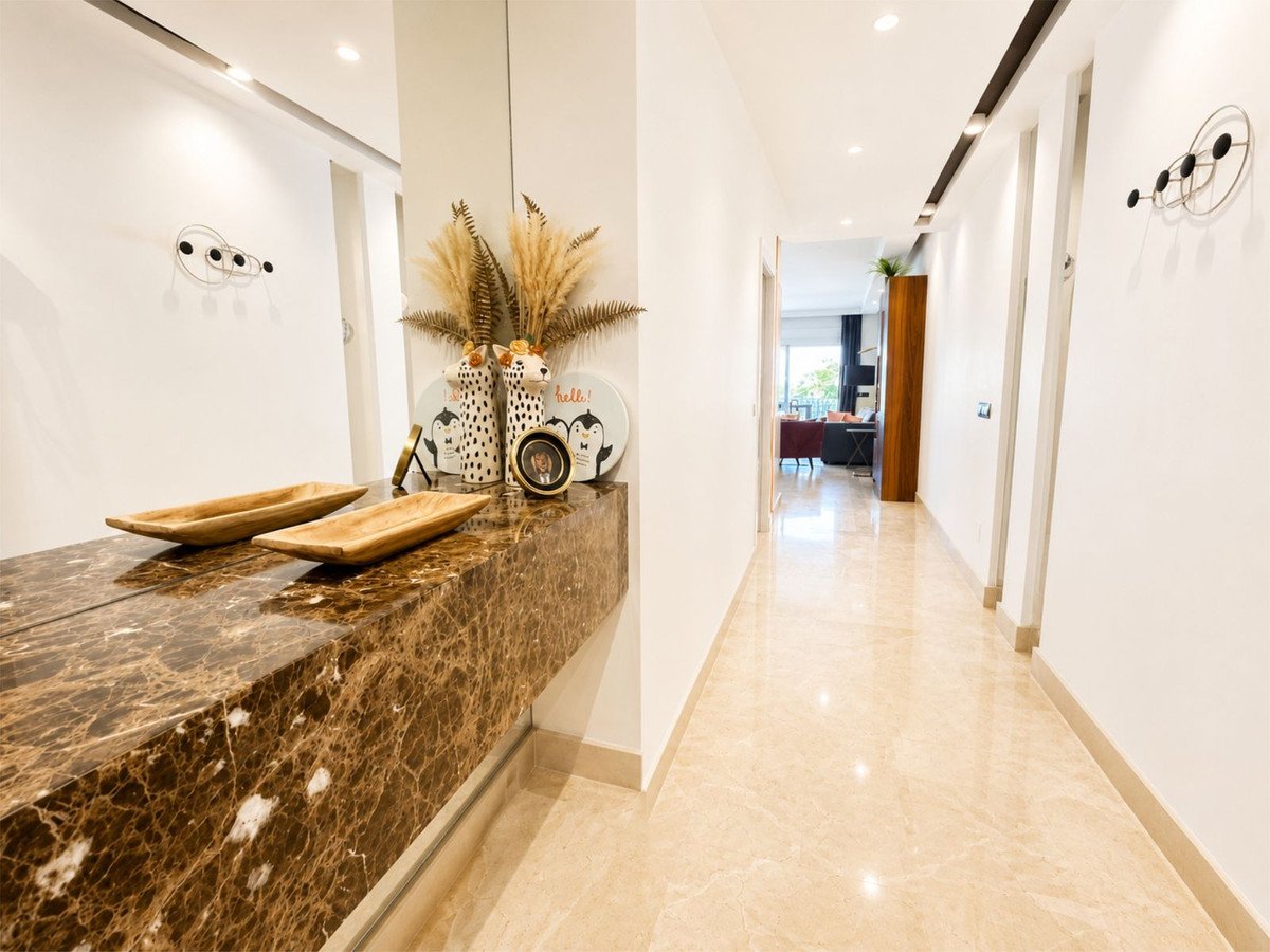 2 Bed Ground Floor Apartment in Los Monteros