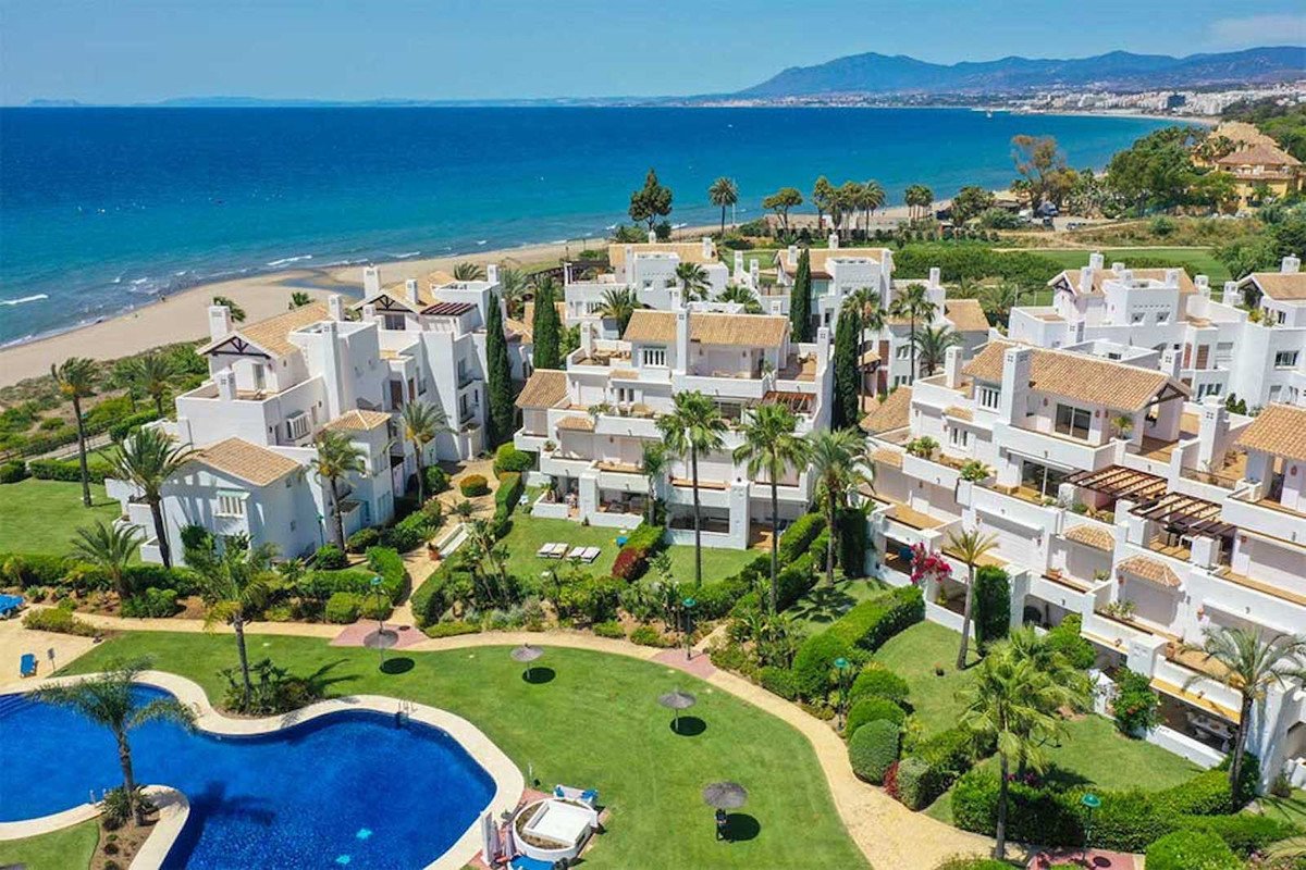 2 Bed Ground Floor Apartment in Los Monteros