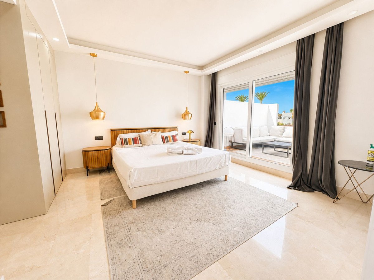 2 Bed Ground Floor Apartment in Los Monteros