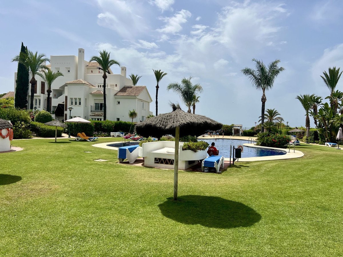2 Bed Ground Floor Apartment in Los Monteros