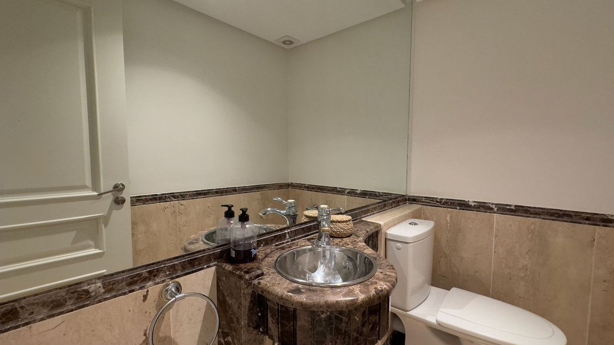 4 Bed Ground Floor Apartment in Los Monteros