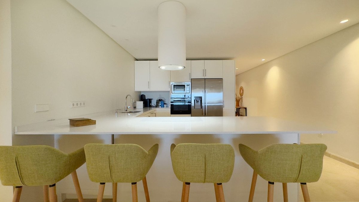 4 Bed Ground Floor Apartment in Los Monteros