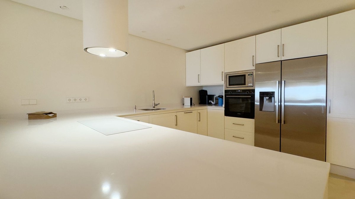 4 Bed Ground Floor Apartment in Los Monteros