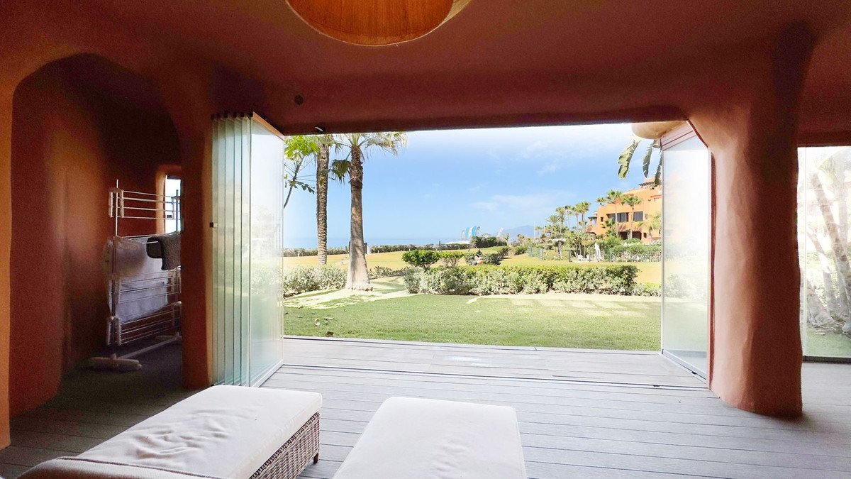 4 Bed Ground Floor Apartment in Los Monteros