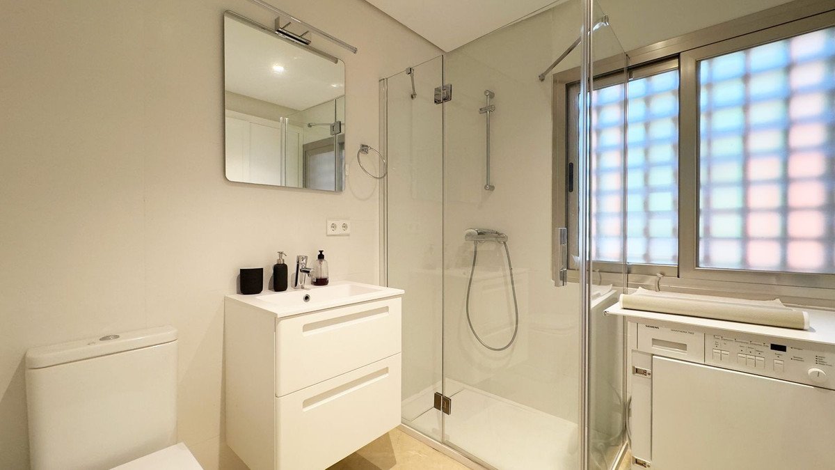 4 Bed Ground Floor Apartment in Los Monteros