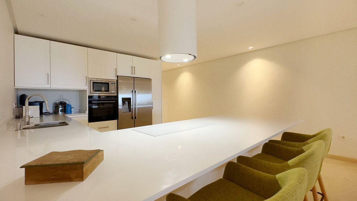 4 Bed Ground Floor Apartment in Los Monteros