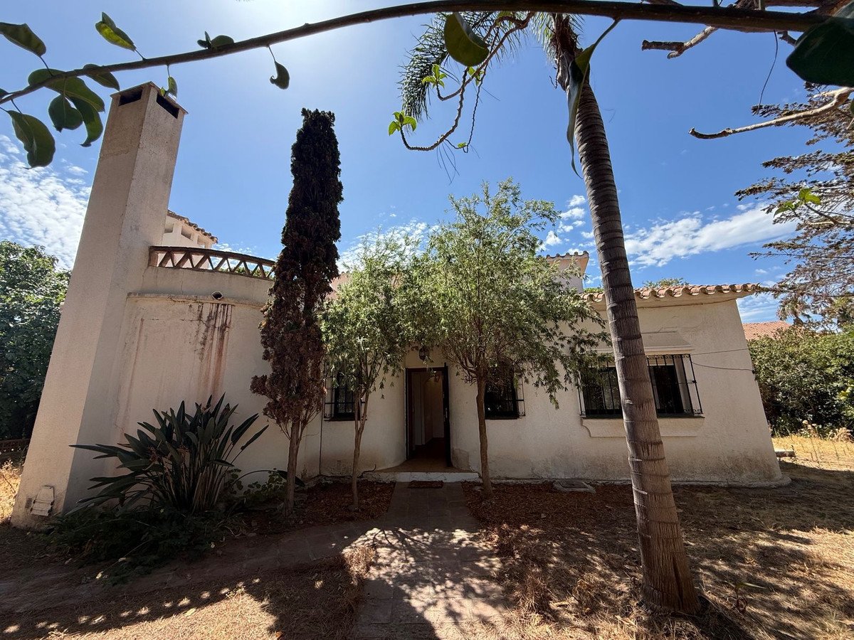 2 Bed Detached Villa in Marbesa