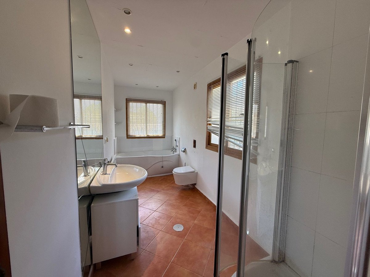 2 Bed Detached Villa in Marbesa