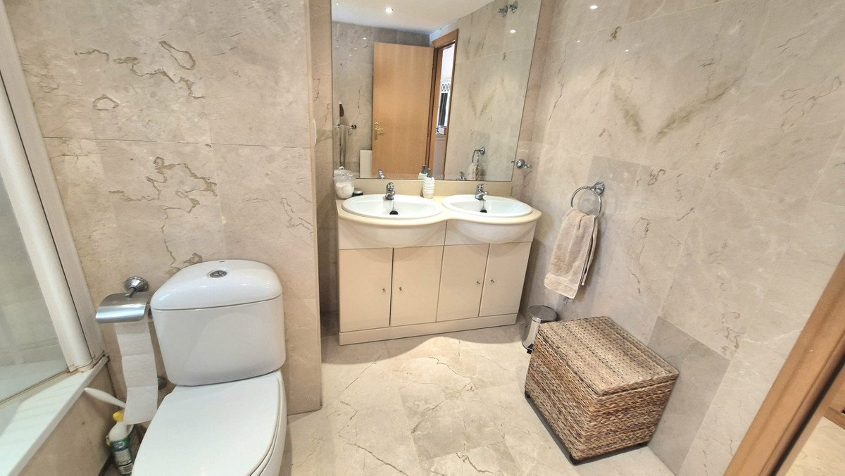 2 Bed Ground Floor Apartment in San Pedro de Alcántara