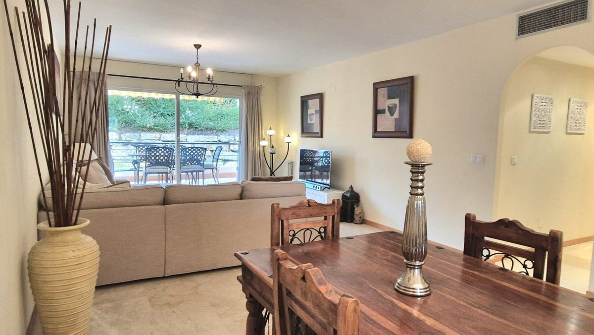 2 Bed Ground Floor Apartment in San Pedro de Alcántara