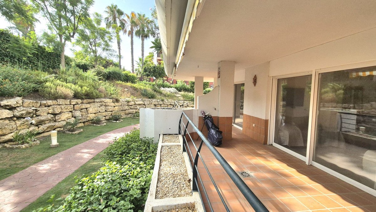 2 Bed Ground Floor Apartment in San Pedro de Alcántara