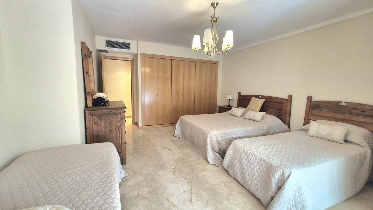 2 Bed Ground Floor Apartment in San Pedro de Alcántara