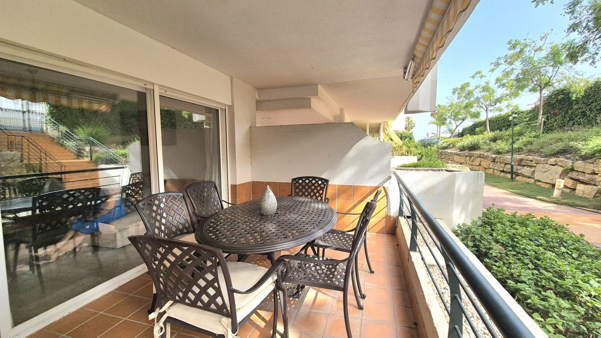 2 Bed Ground Floor Apartment in San Pedro de Alcántara