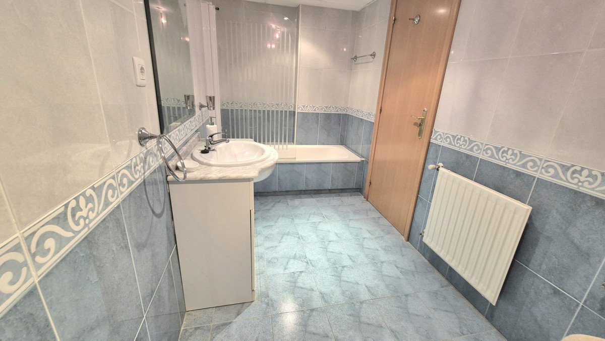 2 Bed Ground Floor Apartment in San Pedro de Alcántara