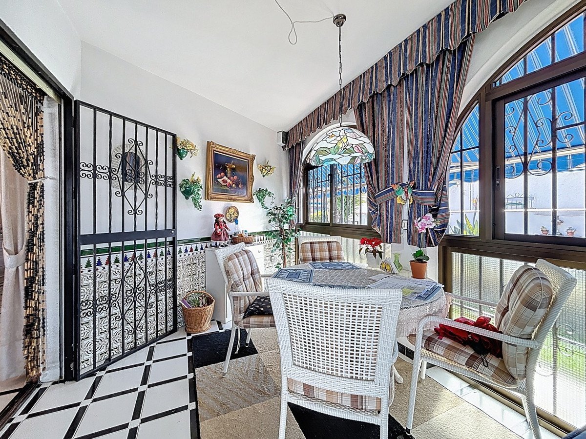 3 Bed Detached Villa in Mezquitilla
