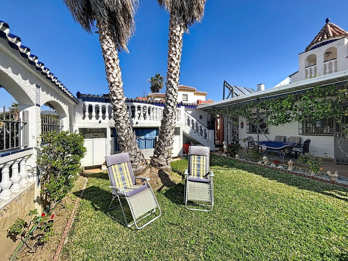 3 Bed Detached Villa in Mezquitilla