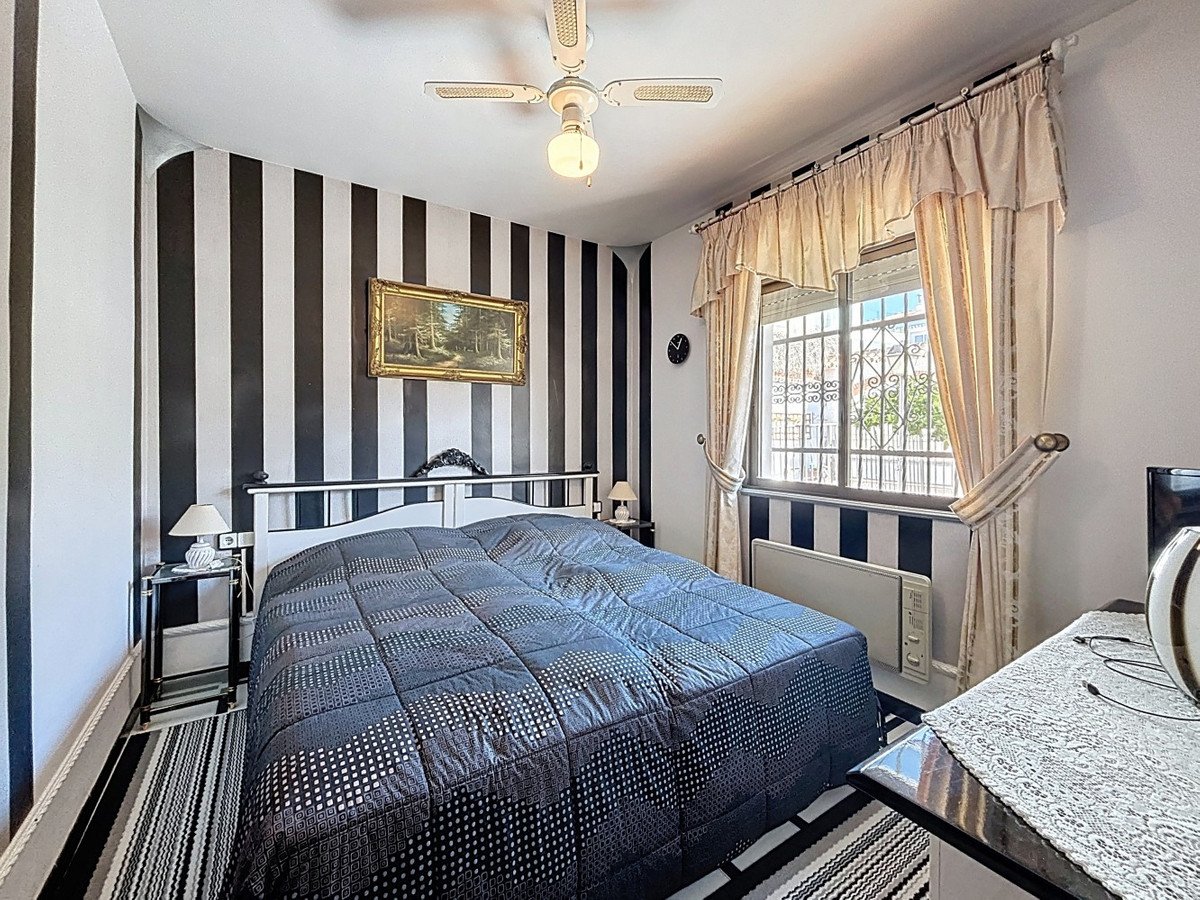 3 Bed Detached Villa in Mezquitilla