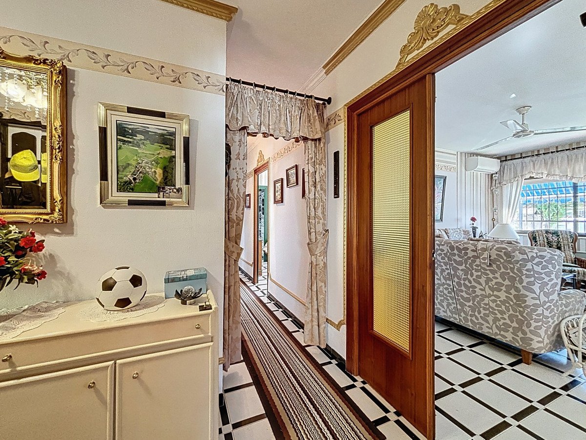 3 Bed Detached Villa in Mezquitilla