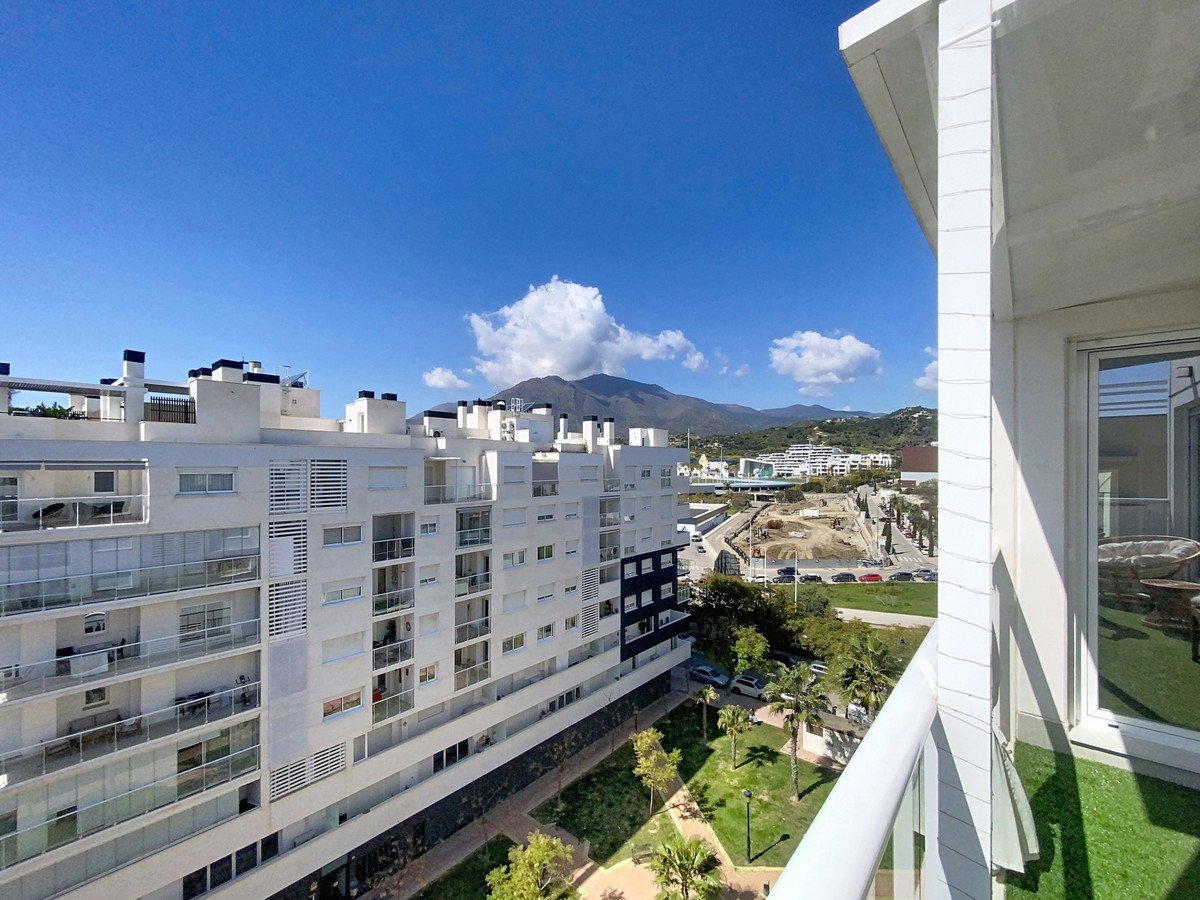 3 Bed Penthouse in Estepona
