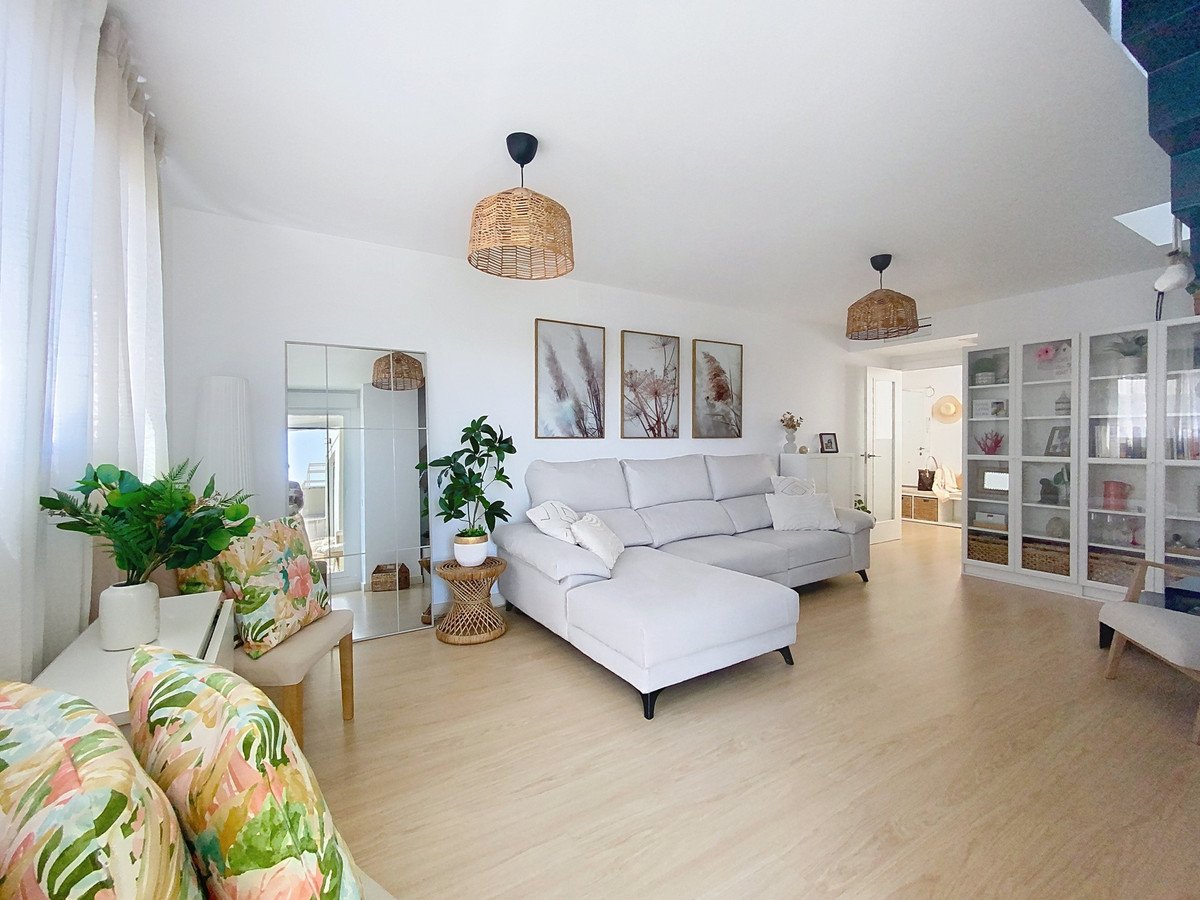 3 Bed Penthouse in Estepona