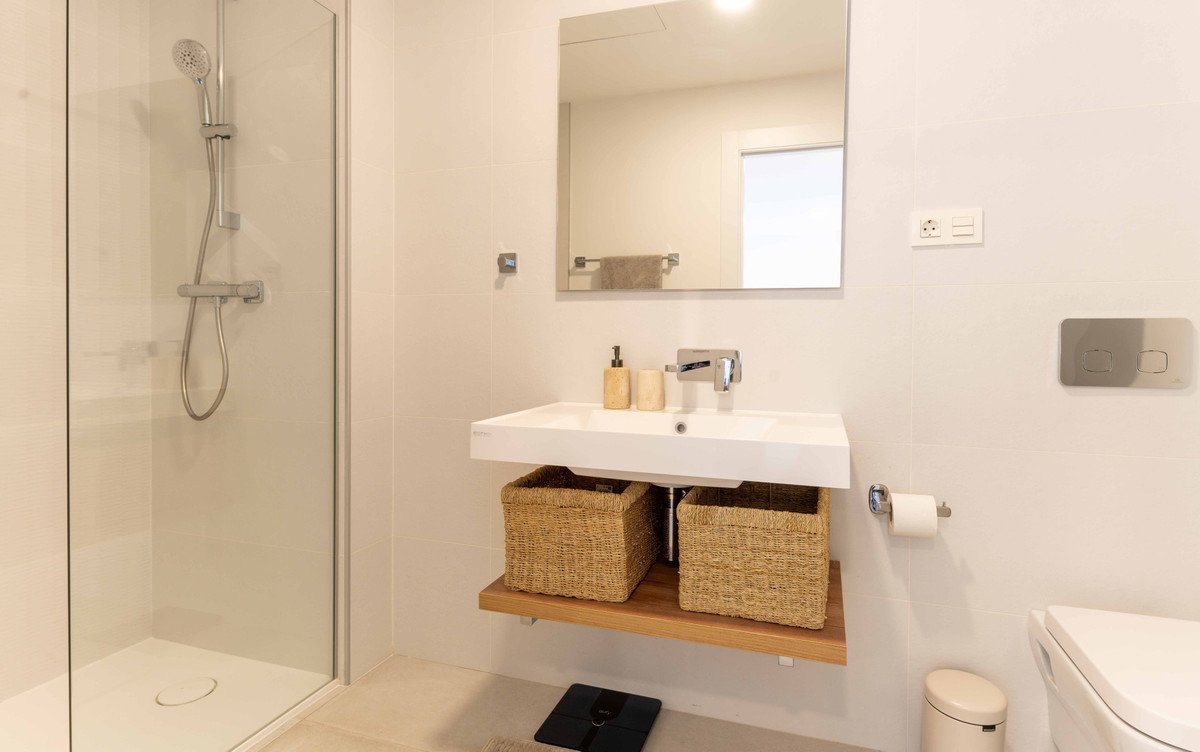 4 Bed Townhouse in El Chaparral
