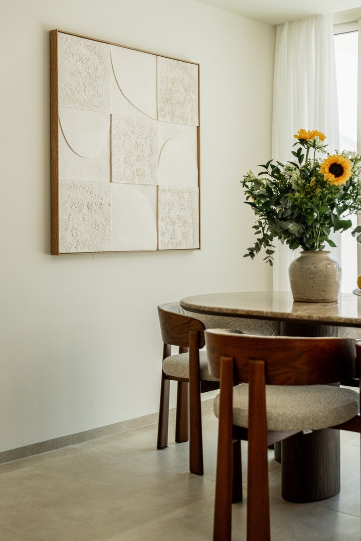 3 Bed Middle Floor Apartment in Nueva Andalucía