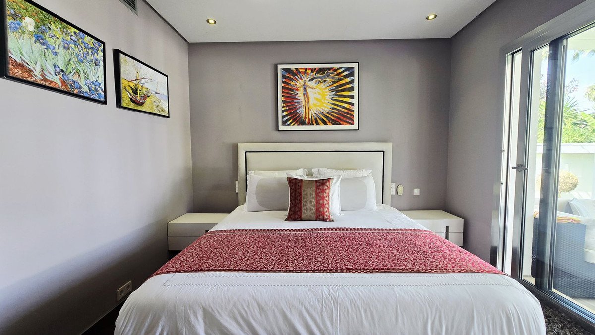 5 Bed Detached Villa in Nueva Andalucía