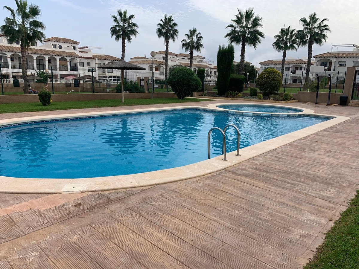 2 Bed Townhouse in Punta Prima
