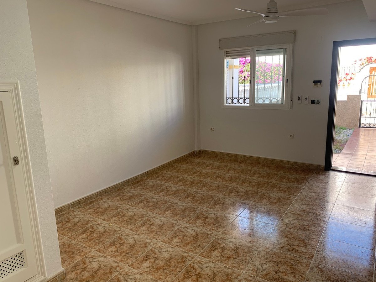 2 Bed Townhouse in Punta Prima