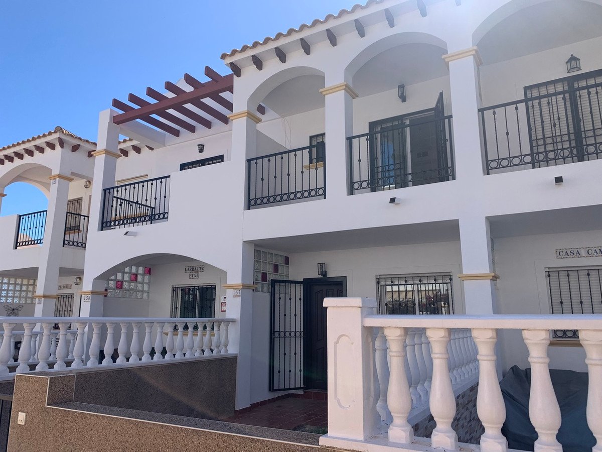 2 Bed Townhouse in Punta Prima