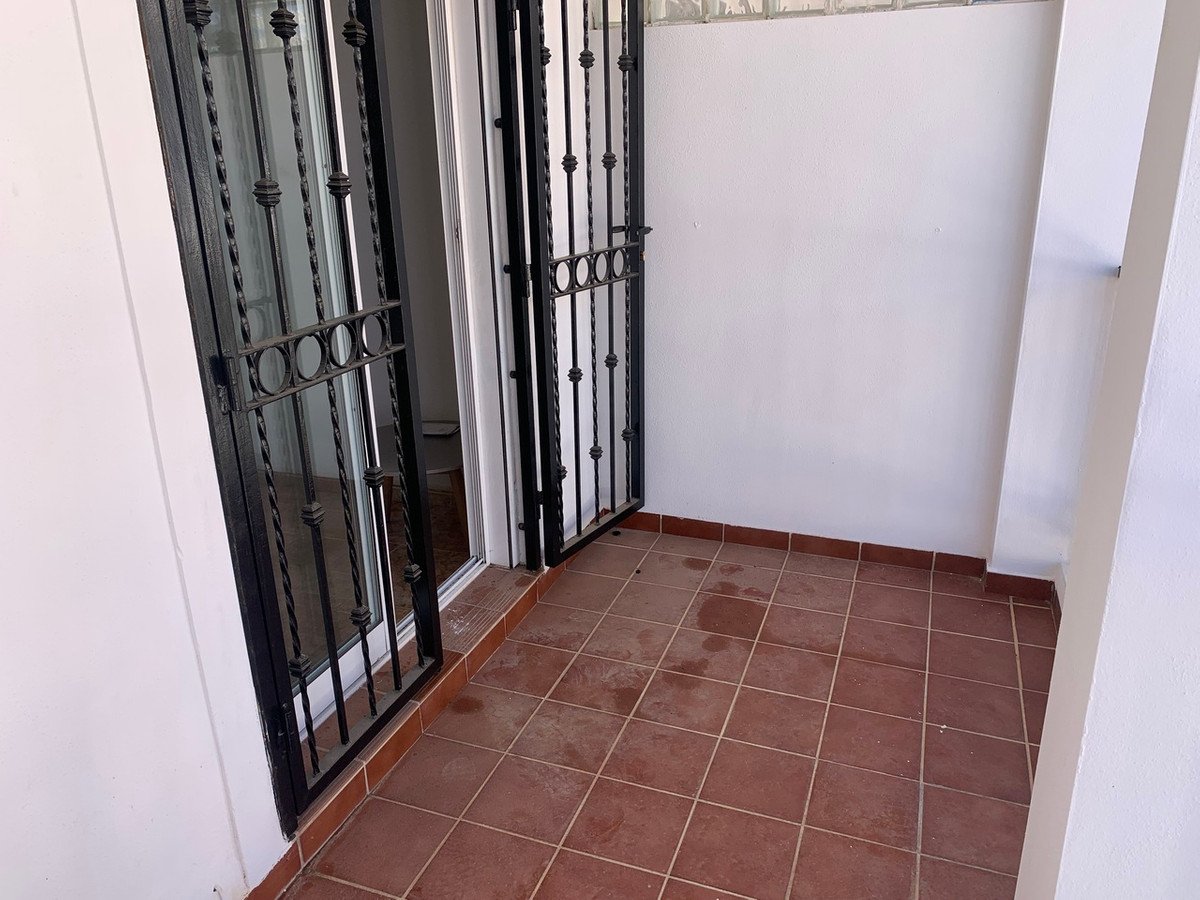 2 Bed Townhouse in Punta Prima