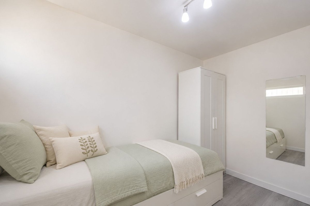 2 Bed Middle Floor Apartment in Benalmadena