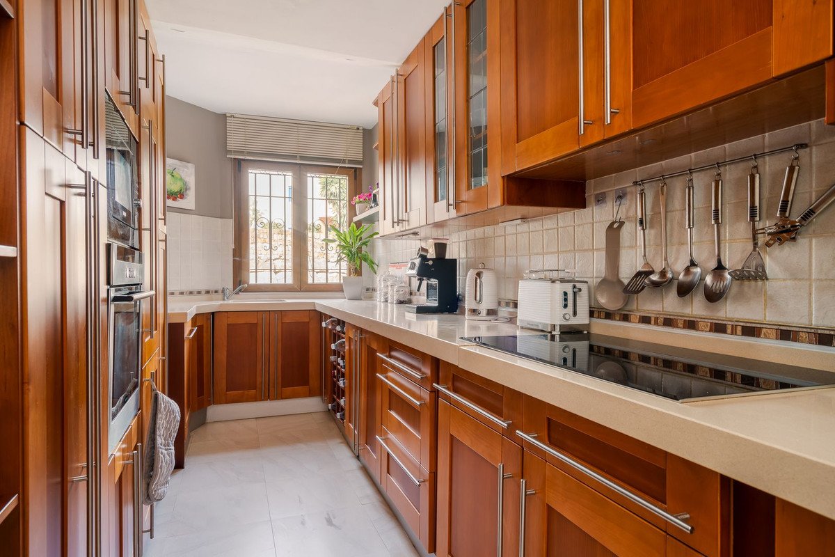 3 Bed Penthouse Duplex in La Duquesa