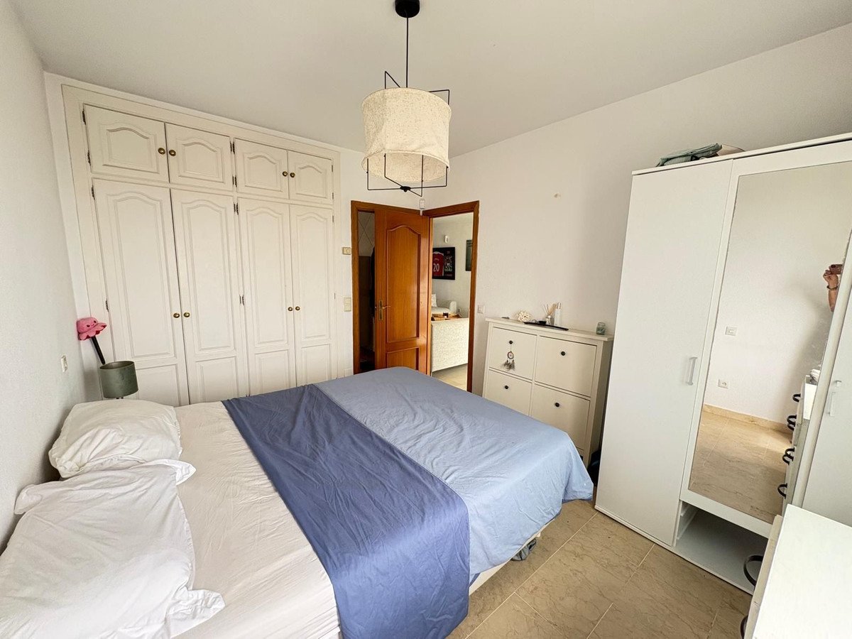 2 Bed Top Floor Apartment in El Chaparral