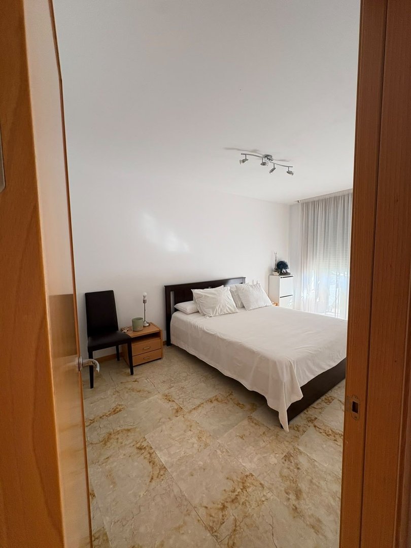 3 Bed Middle Floor Apartment in Marbella