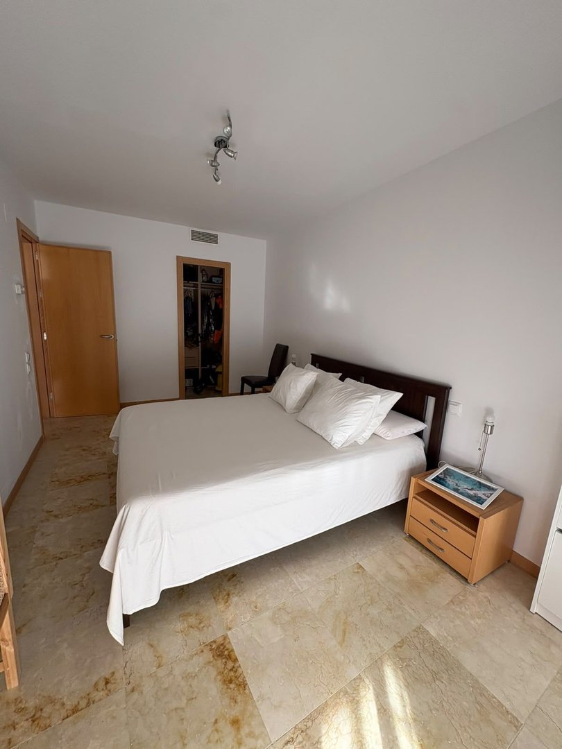 3 Bed Middle Floor Apartment in Marbella