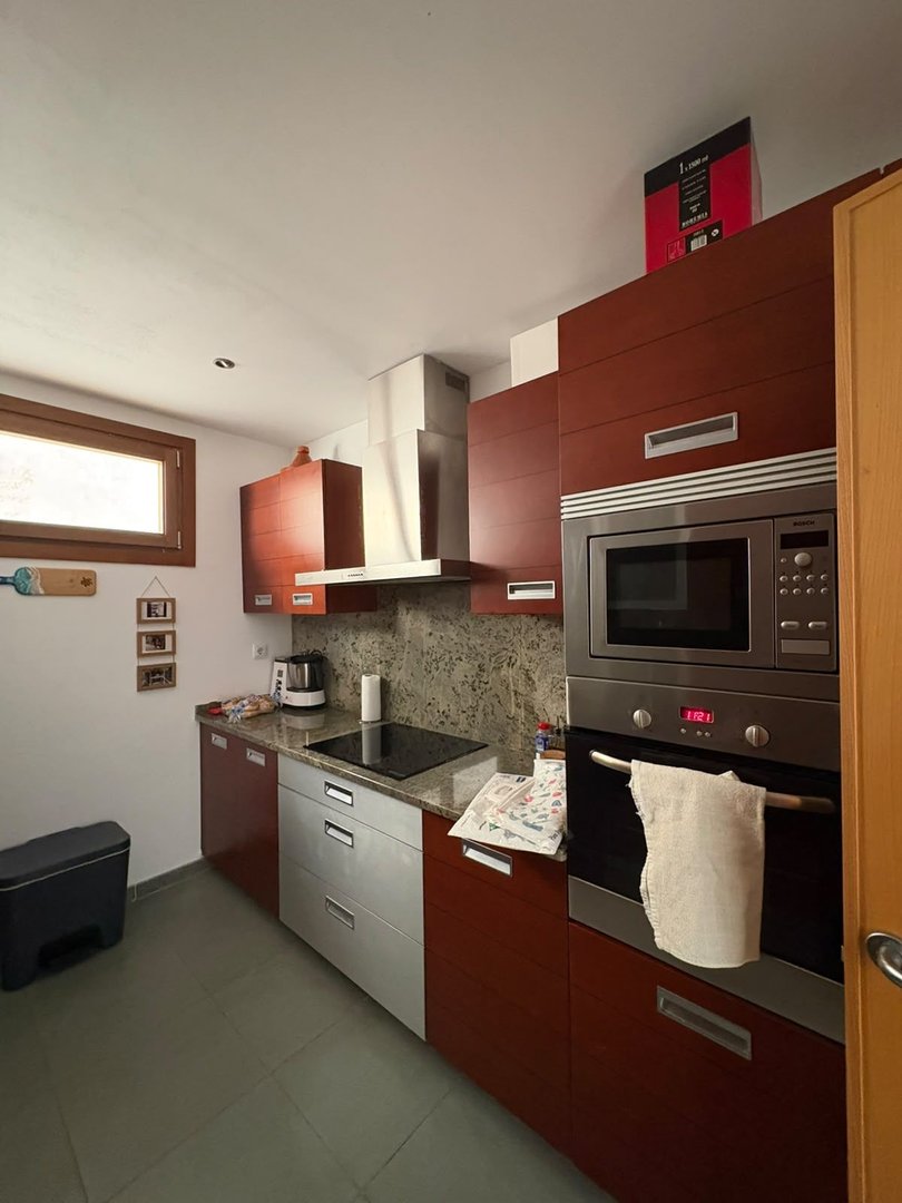 3 Bed Middle Floor Apartment in Marbella